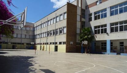 El patio del la escuela Maristes Anna Ravell de Barcelona.