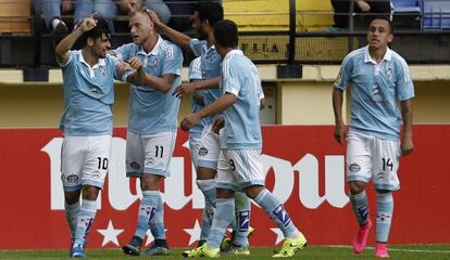 Jugadores del Celta celebran un gol ante el Villarreal.