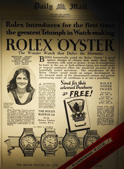 En 1927, la jóven nadadora inglesa Mercedes Gleitze cruza el Canal de la Mancha a nado equipada con un Rolex Oyster.