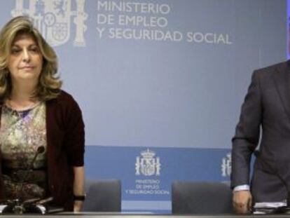 La secretaria de Estado de Empleo, Engracia Hidalgo, y el secretario de Estado de la Seguridad Social, Tomás Burgos.