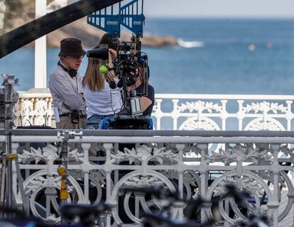 El director estadounidense Woody Allen rueda su última película en San Sebastián. El proyecto lleva por título provisional 'El festival de Rifkin' y narra las andanzas cómicas de un matrimonio de EE UU durante el certamen de cine donostiarra. El director ha descrito la nueva película como "un homenaje al cine" en su propia visión de San Sebastián.