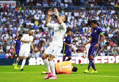 Cristiano Ronaldo en el encuentro con el Málaga.