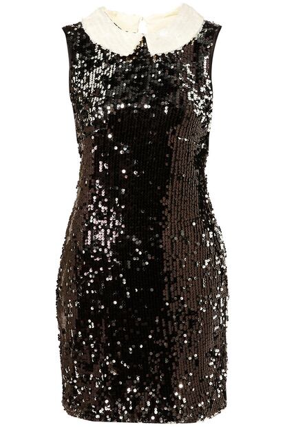 Vestido de paillettes con cuello bebé. Es de Topshop y cuesta 57 euros aprox. (49 libras). 