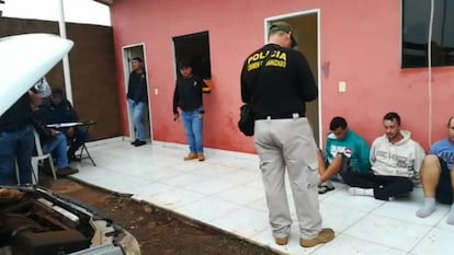 Suspeitos de participação na chacina que deixou quatro mortos em Pedro Juan Caballero são presos pela polícia paraguaia