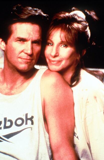 Jeff Bridges y Barbra Streisand en 'El amor tiene dos caras' (1996), película en la que no solo firmaba la banda sonora sino que también ejercía como directora y productora.