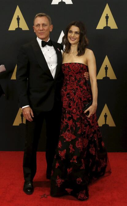 Daniel Craig y Rachel Weisz se convirtieron en marido y mujer en 2011 y lo festejaron con una pequeña ceremonia en Nueva York, a la que solo asistieron cuatro personas más (incluyendo a al hijo de la actriz y a la hija del intérprete).