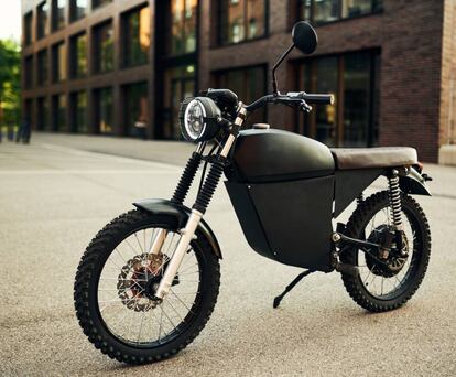 BlackTea Electric Adventure Moped.