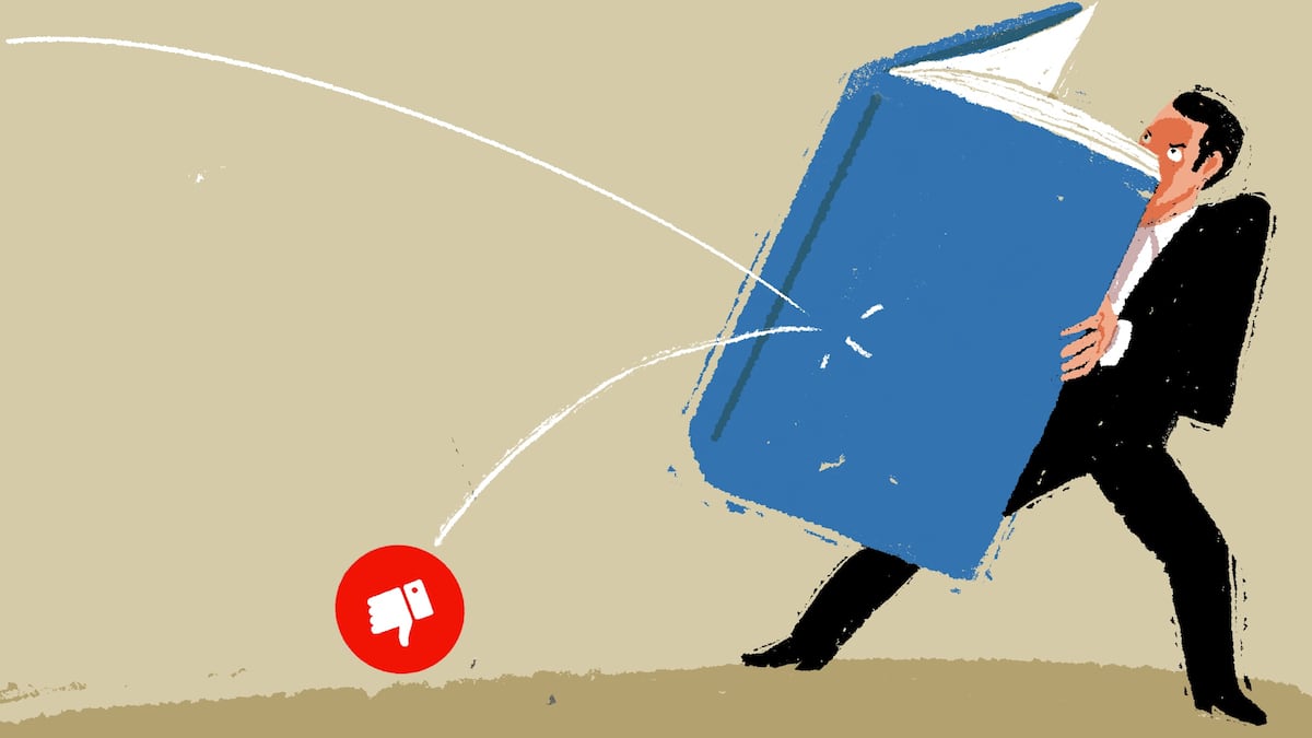 Declive de la literatura, amenaza para la democracia