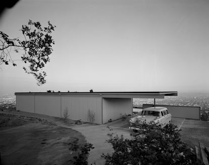 Exterior de la casa Stahl, realizada por Pierre Koenig y una de las más emblemáticas. 