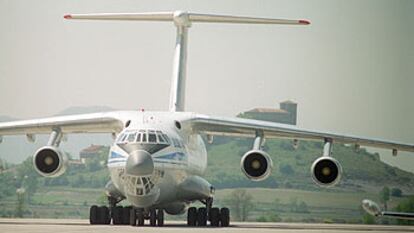 El avión IL-76 ucranio intervenido en 1997 en el aeropuerto de Foronda, en Vitoria, cuando transportaba tabaco de contrabando.