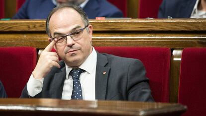 Turull és dels que ha de pensar bé on anirà de vacances.