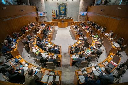 Imagen del pleno de las Cortes de Aragón, a finales de junio.