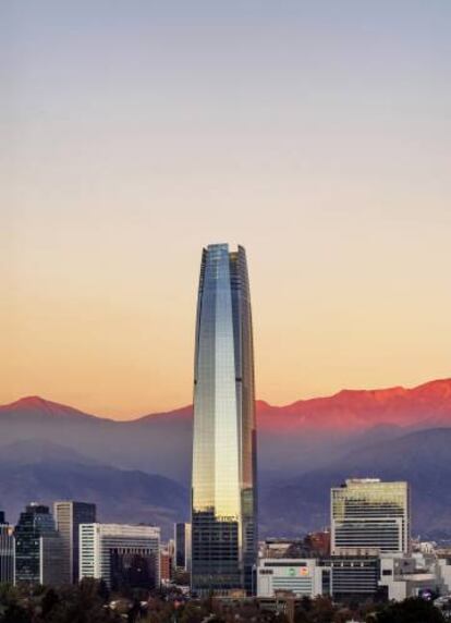 La Gran Torre Santiago, desarrollada por el grupo Cencosud y el mayor edificio de Chile y de América Latina.
