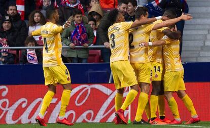 Los jugadores del Girona celebran el gol del empate ante el Atl&eacute;tico, obra de Portu 