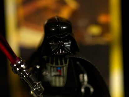 Darth Vader en versión LEGO, en una de las imágenes de Levinthal.