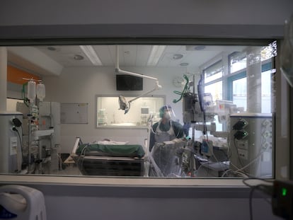 Imagen de una unidad de cuidados intensivos en Essen, al oeste de Alemania esta semana.