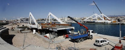 Vista de las obras junto al puerto de Valencia del circuito urbano de fórmula 1.