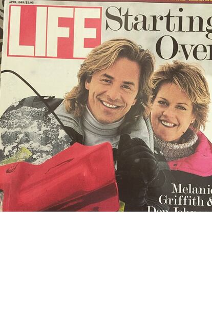 Otra dosis (más) de melancolía: la portada de la revista Life que ella y Don Johnson protagonizaron en 1989. "Amo a los padres de mis hijos. A los 3. Siempre", escribió Griffith confirmando lo que ya sabíamos.