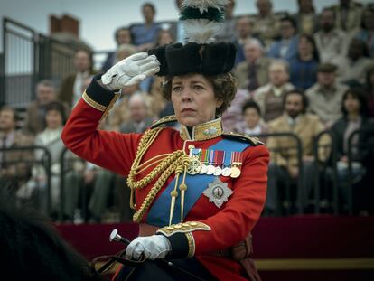 Olivia Colman como Isabel II en una escena de la cuarta temporada de 'The Crown'.