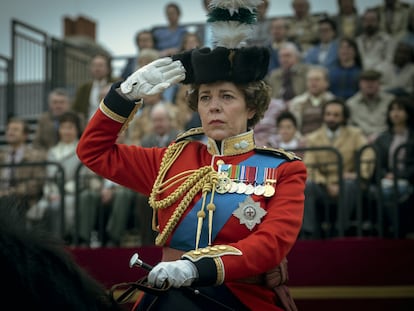 Olivia Colman como Isabel II en una escena de la cuarta temporada de 'The Crown'.