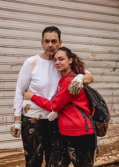 Valentina Torrens y su padre, Javier.