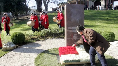 Monolito en recuerdo de las víctimas del terrorismo, en Bilbao.