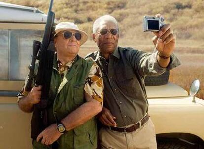 Jack Nicholson, a la izquierda, y Morgan Freeman, cómplices perfectos en <i>Ahora o nunca.</i>