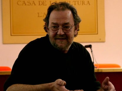 Toni Canet durante la presentación de 'Las alas de la vida' en La Alcudia (Valencia).
