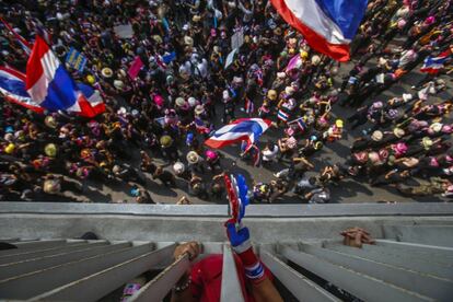 Protesta de manifestantes antigubernamentales en el centro de Bangkok (Tailandia).