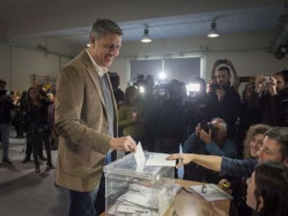 El líder popular en Cataluña obtiene solo tres diputados