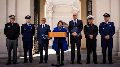 Javier Iturriaga, Leonardo Romanini, Luis Cordero, Adriana Delpiano, Álvaro Elizalde, Fernando Cabrera y Hugo Rodríguez.