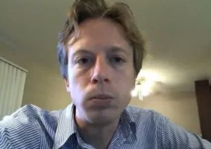 Barrett Brown. Jornalista norte-americano, foi porta-voz do Anonymous e abandonou o movimento em 2011, mas não pôde evitar a prisão.