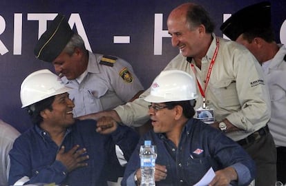 El presidente de Bolivia Evo Morales y el presidente de Repsol, Antonio Brufau, inauguran la nueva planta de Campo Margarita.