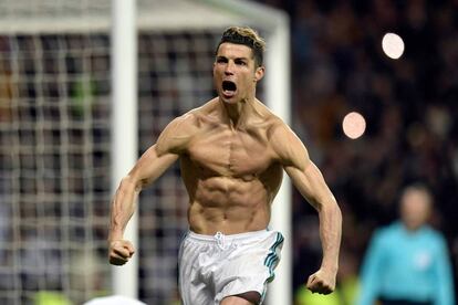 Cristiano celebra el gol de penalti a la Juve en la vuelta de los cuartos de Champions en el Bernabéu. 