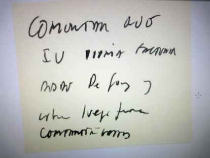 “...I U (Iñaki Urdangarin) podría facturar desde De Goes (empresa fantasma para ocultar fondos en paraísos fiscales) y cobrar luego fuera...” Es la frase casi ilegible que figura en este pósit intervenido en la documentación sobre la trama y que se halló pegado al manuscrito de construcción de la estructura fiduciaria de la evasión.