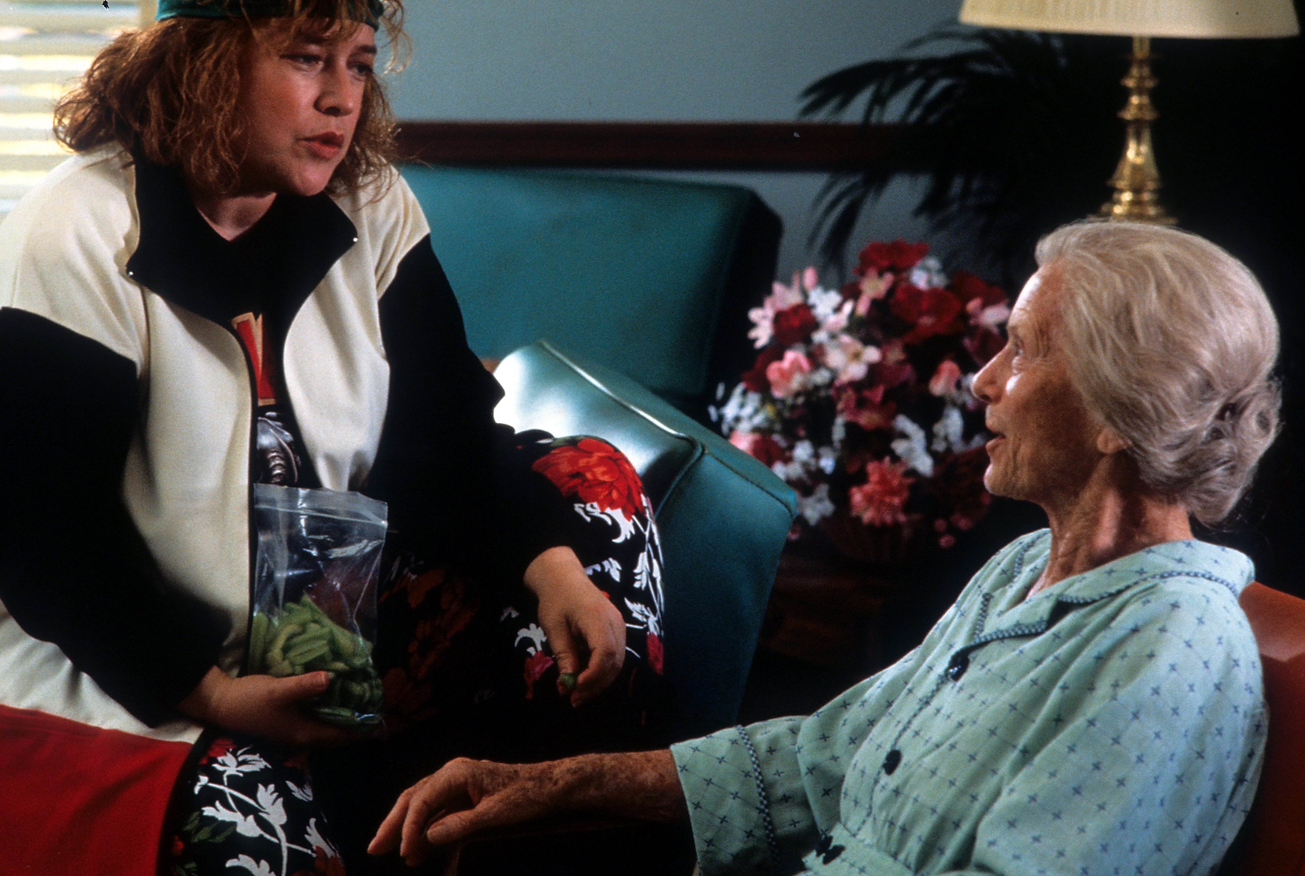 Kathy Bates y Jessica Tandy en una escena de 'Tomates verdes fritos' (1991).