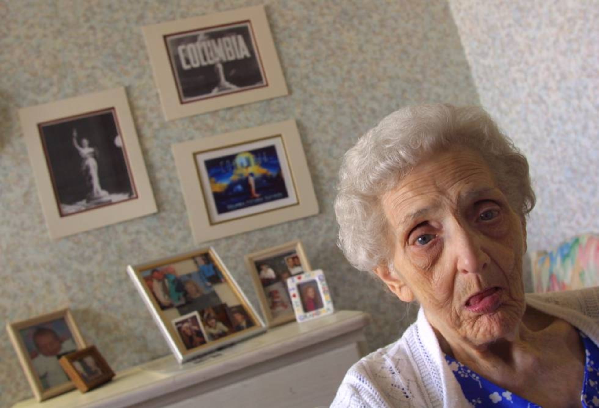 La dama de la antorcha: La verdadera historia de la mujer más famosa del  cine (cuyo nombre ni conoces) | ICON | EL PAÍS, image size:1960x1336