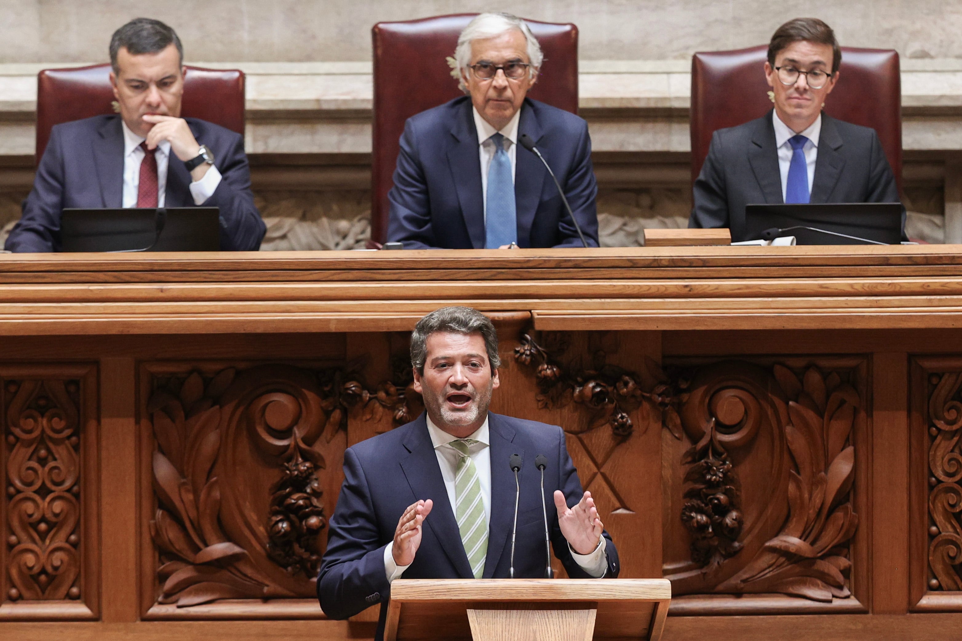 El Parlamento portugués rechaza la moción de censura de la ultraderecha contra el Gobierno