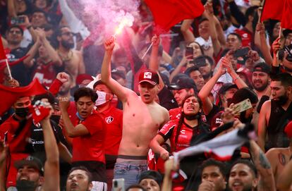 Los fanáticos del equipo Atlas durante un partido contra el equipo Pumas el pasado 5 de diciembre en Guadalajara, México.