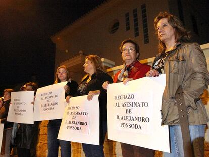 Protesta de vecinos de Polop por el crimen de Ponsoda