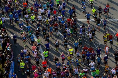 Els corredors de la marató de Barcelona.