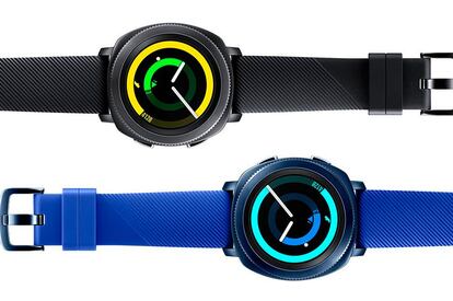 Este smartwatch es el hermano deportivo del Samsung Gear S3, el smartwatch de alta gama de la firma coreana. Con un diseño deportivo y materiales ideales para la práctica del deporte, este smartwatch nos ofrece una resistencia al agua de 5 atmósferas, o lo que es lo mismo, 50 metros de profundidad. Es capaz de detectar decenas de actividades físicas de forma automática, incluyendo la natación.