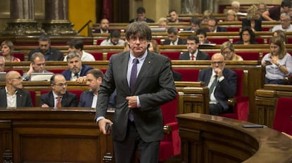 Carles Puigdemont, en el Parlamento catalán en la votación de la ley de transitoriedad, el pasado septiembre.