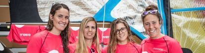 Betanzos (49er.), Alabau (windsurf), Pulido (kitesurf) y Echegoyen (49er.)