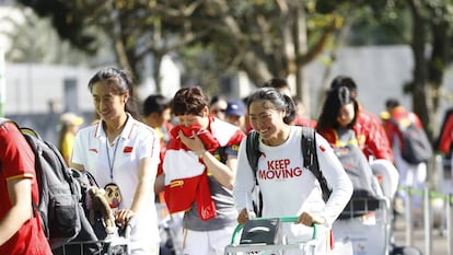 Parte da delega&ccedil;&atilde;o chinesa j&aacute; desembarcou na Vila Ol&iacute;mpica, no Rio. 