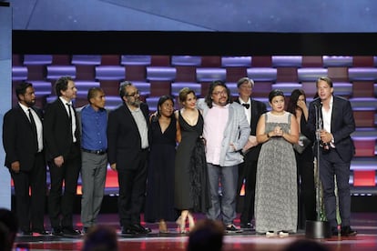 El elenco de la pelcula 'Roma' posa en la gala de la entrega de los Premios Platino. 'Roma', protagonizada por Marina de Tavira y Yalitza Aparicio, consigui cinco estatuillas (Fotografa, Sonido, Guion, Direccin y Pelcula).