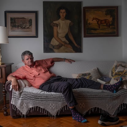 José María White, de 74 años, dijo: "Cuando contraje dengue, tuve que cancelar un viaje que había estado planeando durante años. Ahora, estoy priorizando vacunarme porque, a mi edad, tengo muchas ganas de abrazar y disfrutar plenamente la vida".