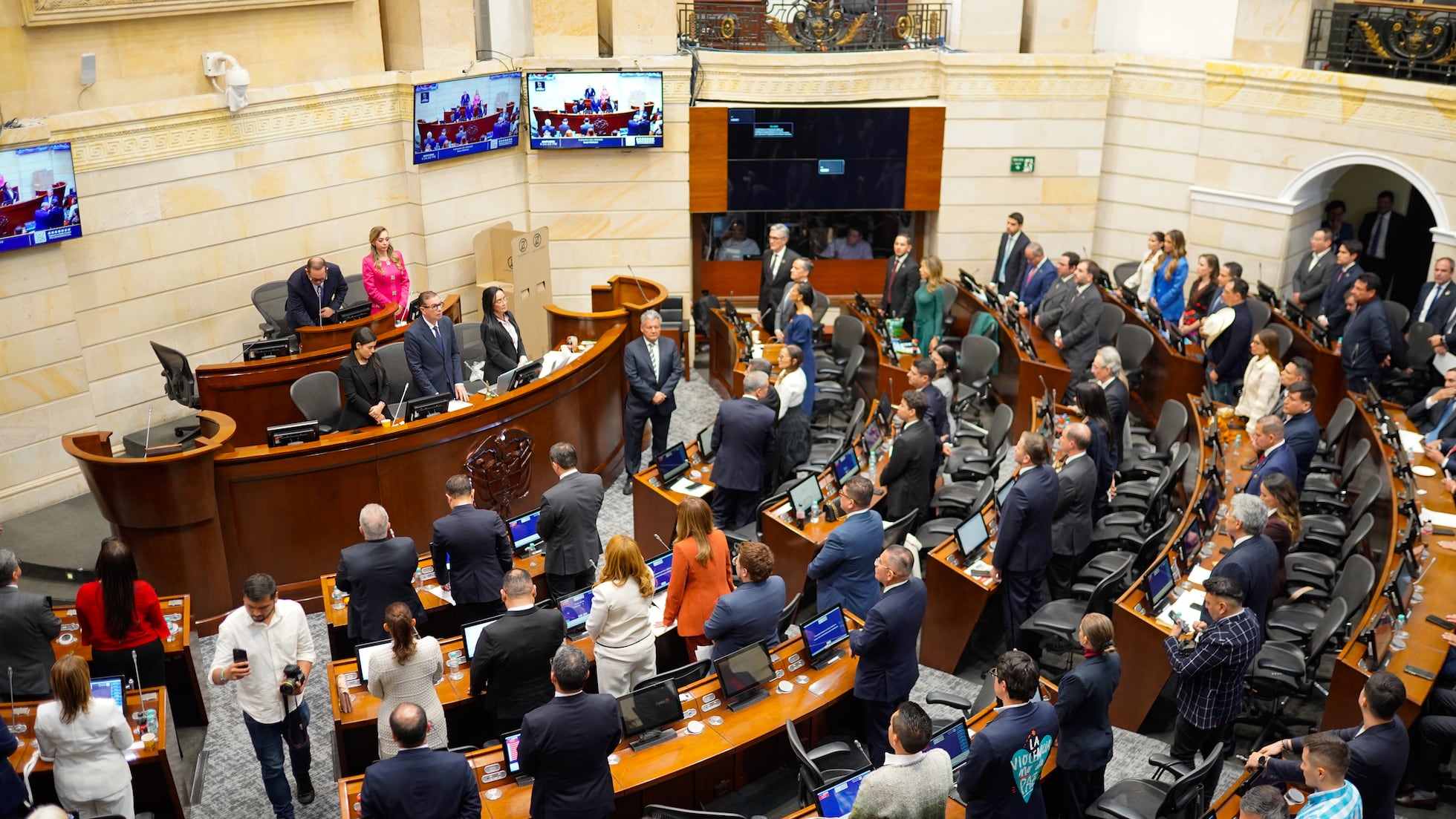 El Senado de Colombia aprueba que Abelardo de la Espriella se posesione como presidente en el departamento del Cauca | EL PAÍS América Colombia