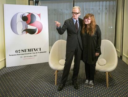 La directora de &#039;La Librer&iacute;a&#039;, Isabel Coixet, junto al actor Bill Nighy, durante la presentaci&oacute;n de la pel&iacute;cula en la Seminci.