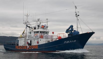 The rescue boat 'Aita Mari'.